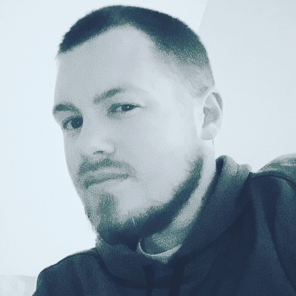 Meet your Posher, Aaron - Picture 1 of 1